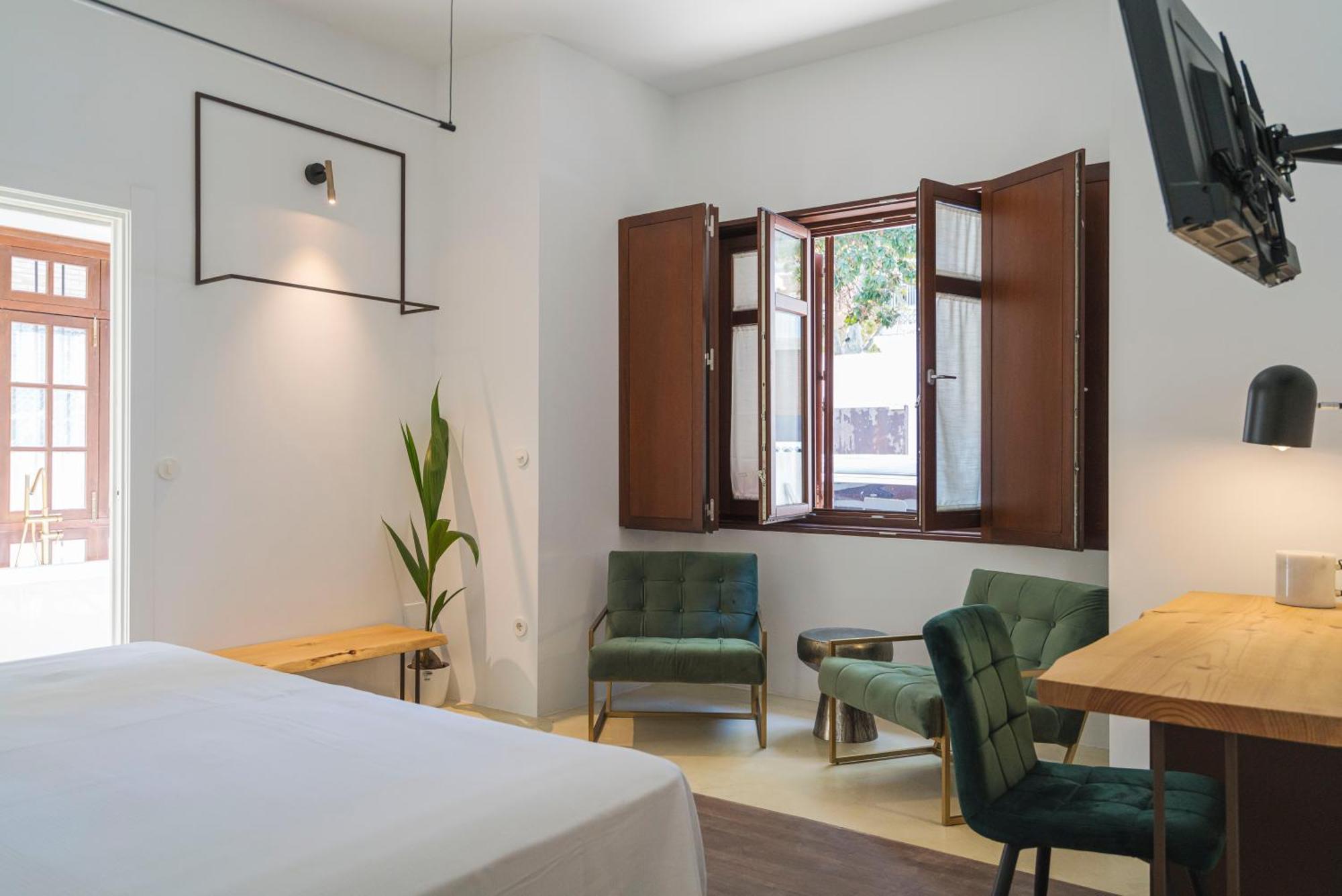La Moderna Suites Malaga Exterior photo